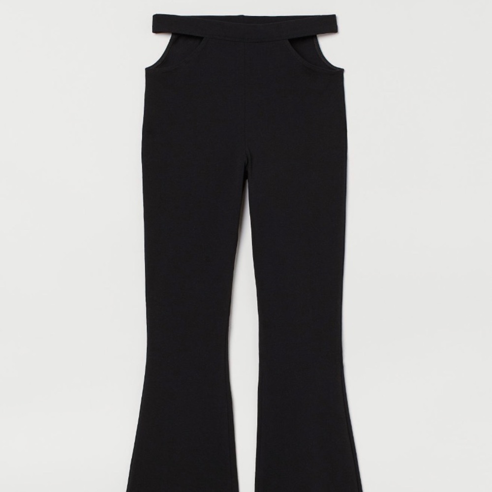 Cut Out Leggings